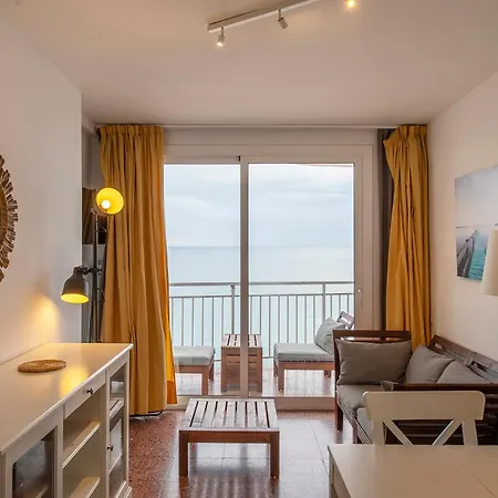 With Sea Views In Apartamento Platja d'Aro (Playa de Aro)